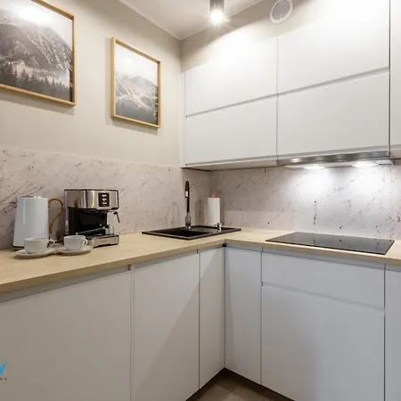 Apartamento Apartamenty BlueSky - Przemysłowa, w spokojnej, zielonej okolicy, blisko dworca PKP i sklepów