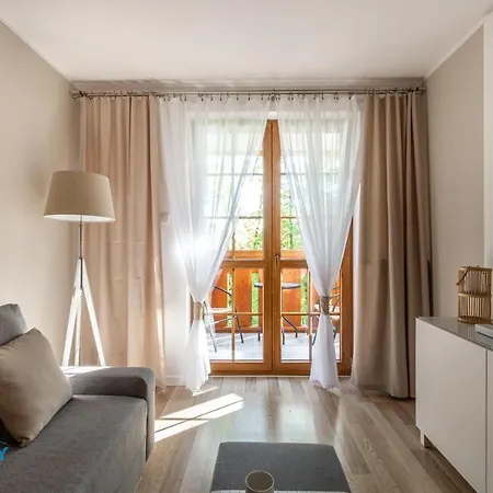 Apartamenty BlueSky - Przemysłowa, w spokojnej, zielonej okolicy, blisko dworca PKP i sklepów *