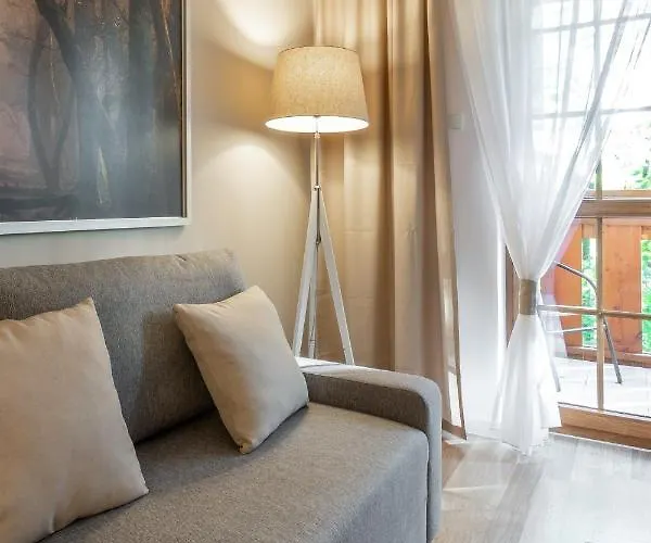 Bluesky - Przemyslowa, W Spokojnej, Zielonej Okolicy, Blisko Dworca Pkp I Sklepow Karpacz